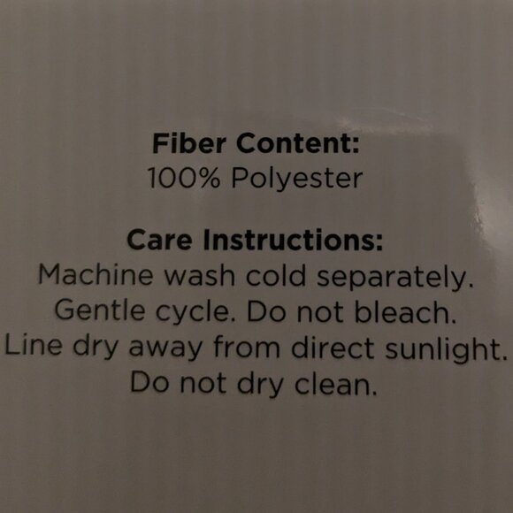 Comfort Bay Gnome shower curtain with hooks - NWT - Picture 4 of 4